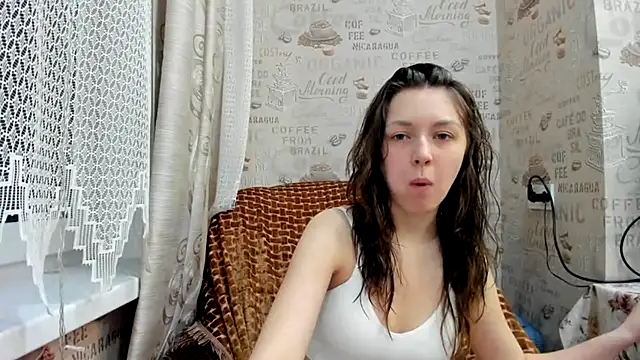 Snapshot of Adela_Vetta chatting on March 7, 2025, 7:38 pm Adela Vetta online show from March 7, 2025, 7:38 pm