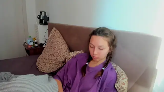 Snapshot of Adela_Vetta chatting on September 30, 2025, 12:10 pm Adela Vetta online show from September 30, 2025, 12:10 pm