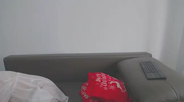 KarlyGray10 online show from January 13, 2025, 9:52 am