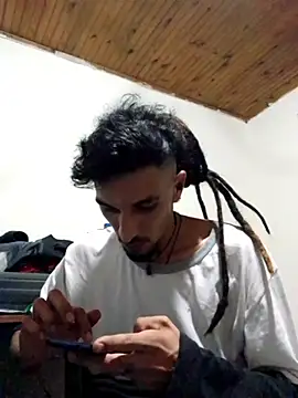 Snapshot of elgoguexxx chatting on December 4, 2025, 4:33 am elgoguexxx online show from December 4, 2025, 4:33 am