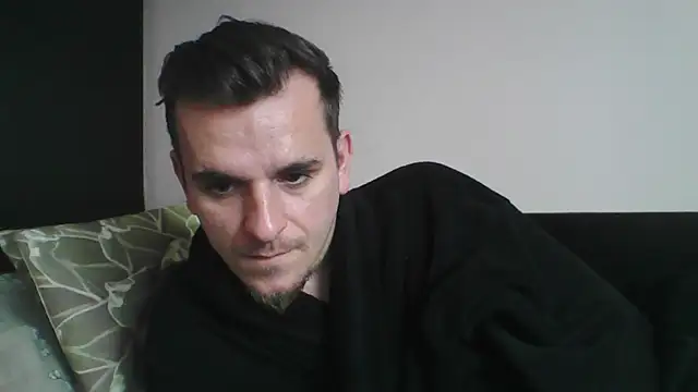 Huge cock22cm online show from February 18, 2025, 11:44 am