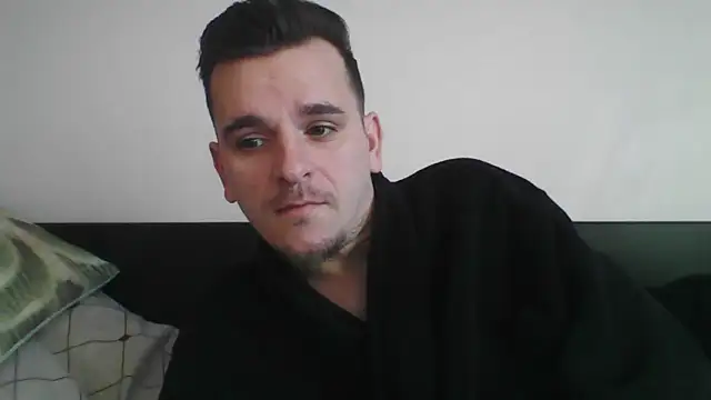 Huge cock22cm online show from March 7, 2025, 6:35 am