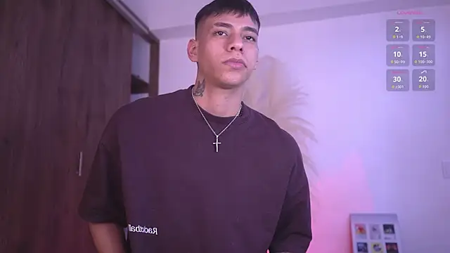 Snapshot of Josep_Davies chatting on December 2, 2025, 8:48 pm Josep Davies online show from December 2, 2025, 8:48 pm