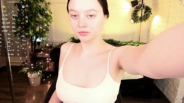 n0 nude online show from December 14, 2025, 10:53 am