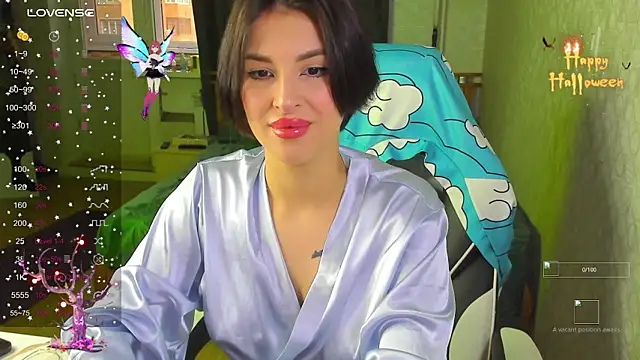 folinskayyya online show from October 28, 2025, 2:26 am