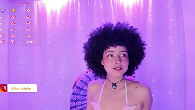 Snapshot of Alice_winter_ chatting on December 16, 2024, 8:37 pm Alice winter online show from December 16, 2024, 8:37 pm