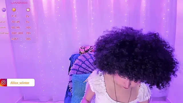 Snapshot of Alice_winter_ chatting on January 16, 2025, 8:46 pm Alice winter online show from January 16, 2025, 8:46 pm