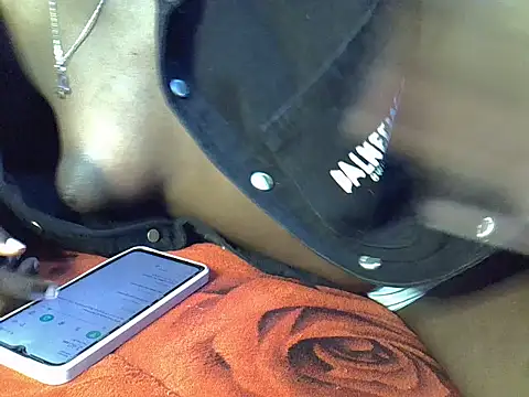 Snapshot of sharn_sugar chatting on February 20, 2025, 12:41 am sharn sugar online show from February 20, 2025, 12:41 am