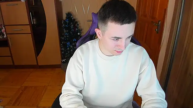 Snapshot of bigmark033 chatting on February 11, 2025, 10:48 am bigmark033 online show from February 11, 2025, 10:48 am