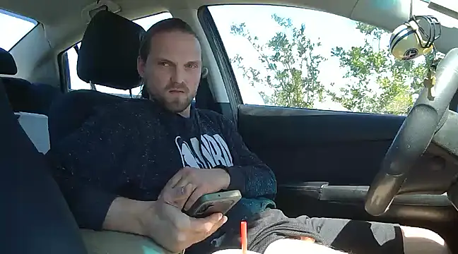 VitaminmanFL online show from March 18, 2025, 5:53 pm