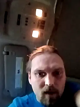 VitaminmanFL online show from November 18, 2025, 10:47 pm