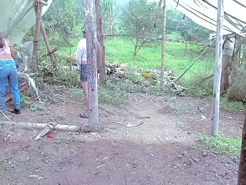 Snapshot of tayiro_r chatting on November 15, 2025, 2:13 pm tayiro r online show from November 15, 2025, 2:13 pm