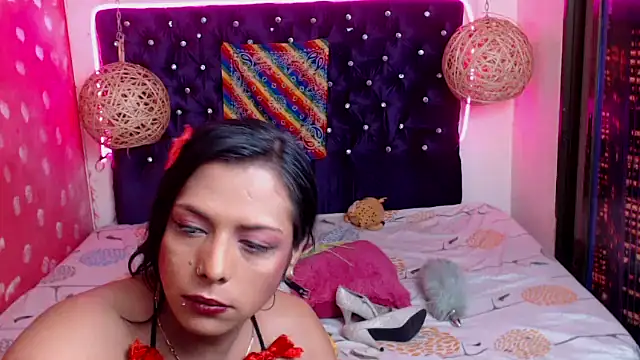 Snapshot of EmilyTsSweet chatting on February 18, 2025, 5:42 pm EmilyTsSweet online show from February 18, 2025, 5:42 pm