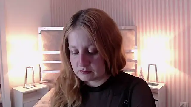 ViioletaMora online show from February 17, 2025, 9:19 pm