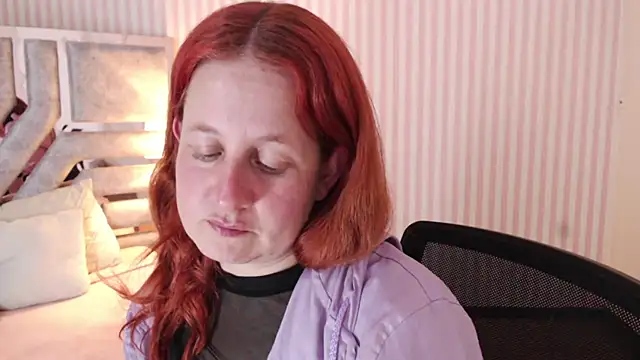 ViioletaMora online show from March 8, 2025, 9:40 pm