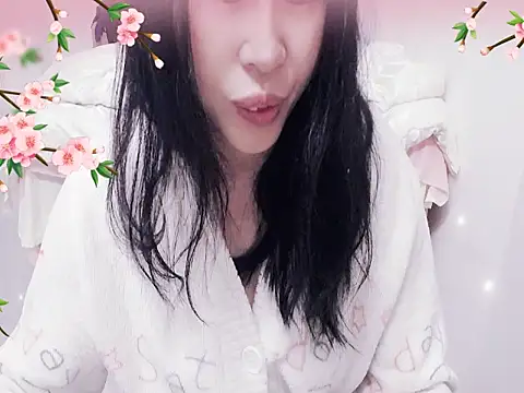 xiaoxuer online show from March 11, 2025, 5:05 am