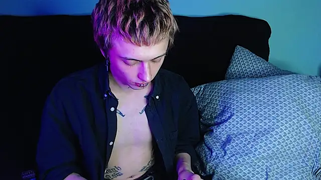 Snapshot of axxxturel chatting on December 25, 2024, 10:27 pm axxxturel online show from December 25, 2024, 10:27 pm