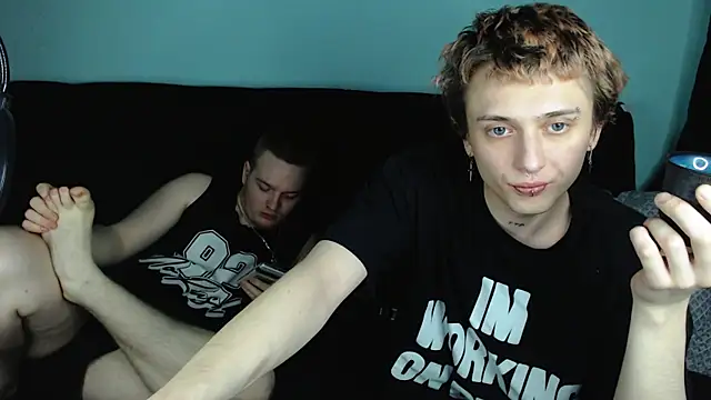 Snapshot of axxxturel chatting on January 8, 2025, 3:51 am axxxturel online show from January 8, 2025, 3:51 am