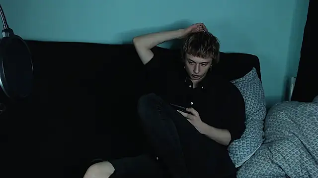 Snapshot of axxxturel chatting on January 25, 2025, 9:04 pm axxxturel online show from January 25, 2025, 9:04 pm