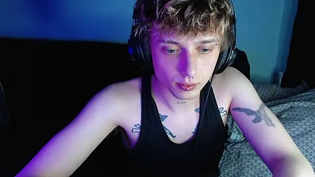 Snapshot of axxxturel chatting on March 15, 2025, 11:28 pm axxxturel online show from March 15, 2025, 11:28 pm