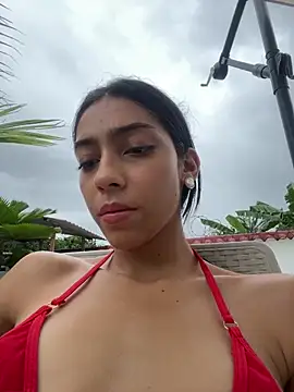 Snapshot of Ema_azel chatting on March 20, 2025, 5:15 pm Ema azel online show from March 20, 2025, 5:15 pm