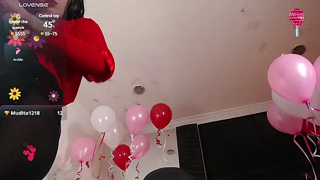 Snapshot of Giorgina_Parado chatting on February 14, 2025, 4:15 am Giorgina Parado online show from February 14, 2025, 4:15 am