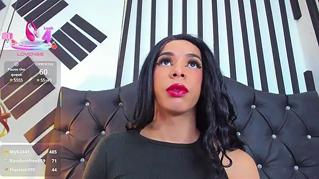 Snapshot of Giorgina_Parado chatting on March 8, 2025, 9:50 am Giorgina Parado online show from March 8, 2025, 9:50 am