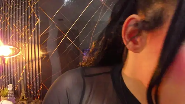 Snapshot of Giorgina_Parado chatting on September 20, 2025, 3:51 am Giorgina Parado online show from September 20, 2025, 3:51 am