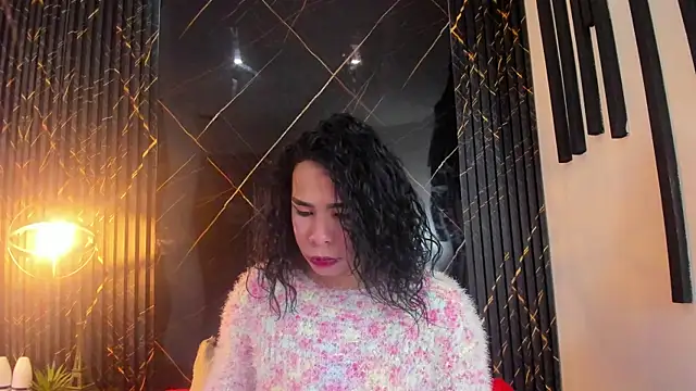 Snapshot of Giorgina_Parado chatting on October 2, 2025, 4:08 am Giorgina Parado online show from October 2, 2025, 4:08 am