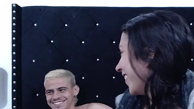 Snapshot of YeraldinAndJos chatting on December 15, 2025, 4:50 am YeraldinAndJos online show from December 15, 2025, 4:50 am