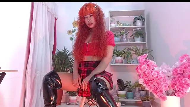 Snapshot of misspandora_ chatting on September 19, 2025, 1:12 pm misspandora online show from September 19, 2025, 1:12 pm