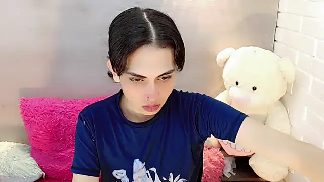 Snapshot of Daniela_Pink_ chatting on September 10, 2025, 7:47 pm Daniela Pink online show from September 10, 2025, 7:47 pm