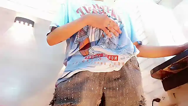 Daniela Pink  online show from November 6, 2025, 7:59 pm