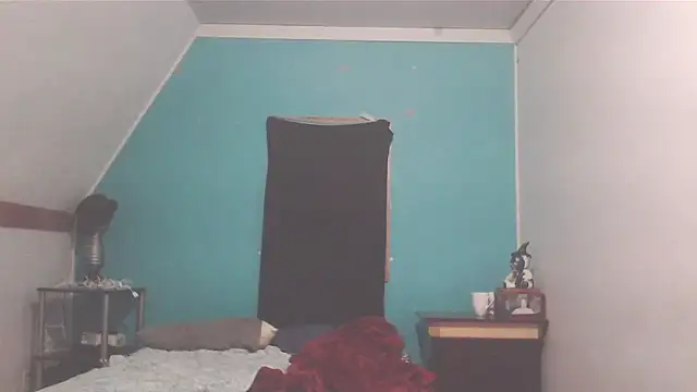 Snapshot of Smurfschmidt chatting on February 22, 2025, 2:30 pm Smurfschmidt online show from February 22, 2025, 2:30 pm