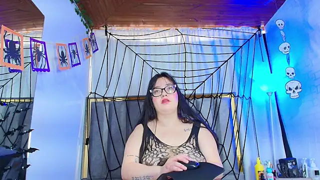 Snapshot of Zoe_Curvy chatting on October 25, 2025, 12:34 pm Zoe Curvy online show from October 25, 2025, 12:34 pm