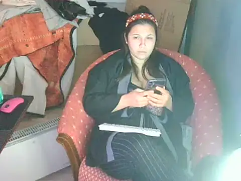 Snapshot of minette-sexy chatting on February 1, 2025, 7:44 pm minette-sexy online show from February 1, 2025, 7:44 pm