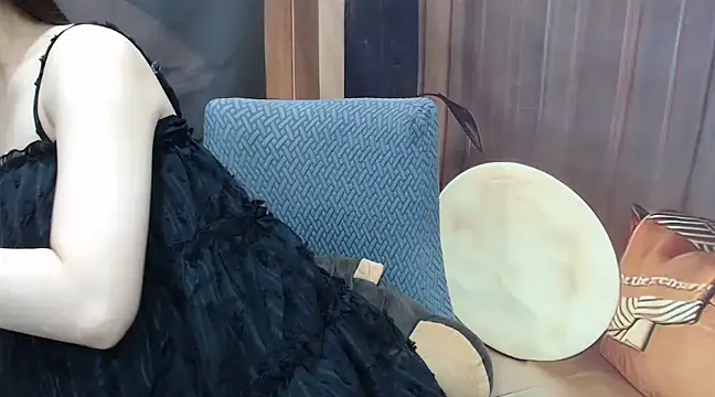 KaleAnisa online show from March 2, 2025, 1:26 am