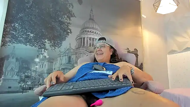 Snapshot of snowflake_xxx chatting on October 8, 2025, 2:36 pm snowflake xxx online show from October 8, 2025, 2:36 pm