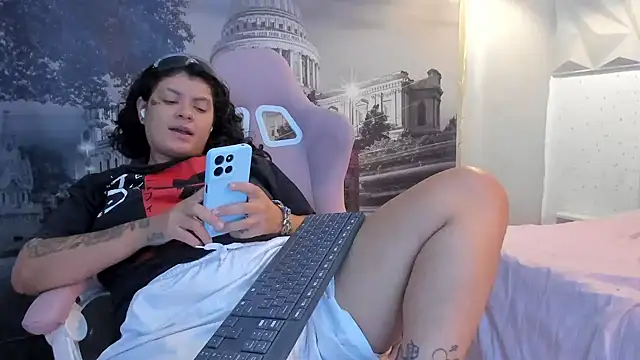 Snapshot of snowflake_xxx chatting on October 10, 2025, 2:05 pm snowflake xxx online show from October 10, 2025, 2:05 pm