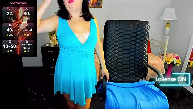 Julia Dean online show from January 31, 2025, 1:02 pm