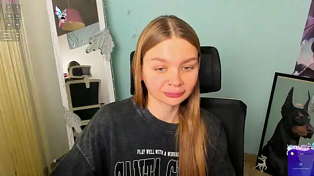 Molly sweetie online show from December 24, 2024, 10:01 am