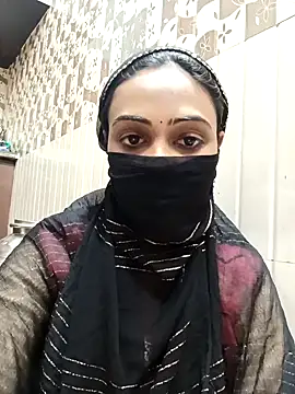 Snapshot of Yours-Bebo chatting on January 12, 2025, 10:34 am Yours-Bebo online show from January 12, 2025, 10:34 am