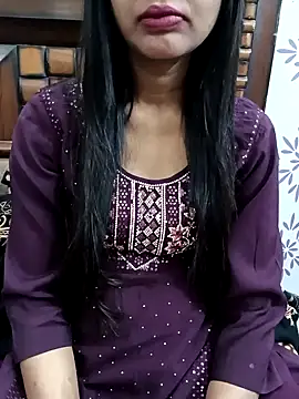 Snapshot of Yours-Bebo chatting on February 1, 2025, 4:11 pm Yours-Bebo online show from February 1, 2025, 4:11 pm