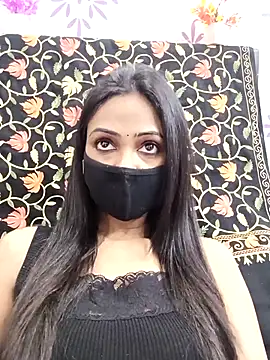 Snapshot of Yours-Bebo chatting on February 14, 2025, 5:36 pm Yours-Bebo online show from February 14, 2025, 5:36 pm