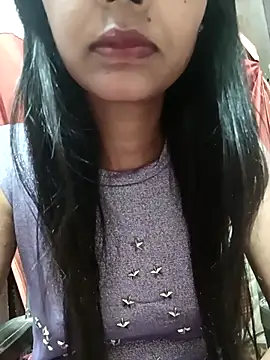 Snapshot of Yours-Bebo chatting on March 14, 2025, 9:21 pm Yours-Bebo online show from March 14, 2025, 9:21 pm