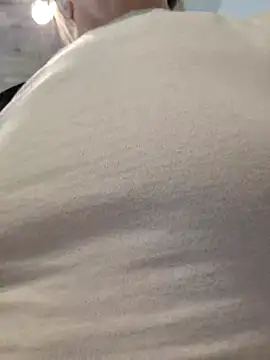 Snapshot of Miss____Mia_ chatting on November 21, 2025, 9:52 am Miss Mia online show from November 21, 2025, 9:52 am