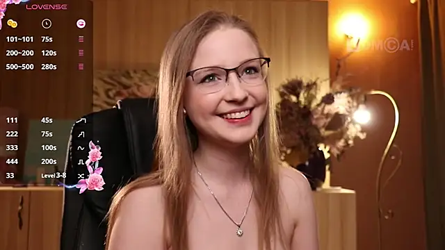 Snapshot of steffania- chatting on February 17, 2025, 12:10 am steffania- online show from February 17, 2025, 12:10 am