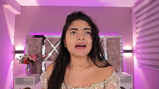 Snapshot of GiselOrtiz chatting on January 23, 2025, 12:09 pm GiselOrtiz online show from January 23, 2025, 12:09 pm