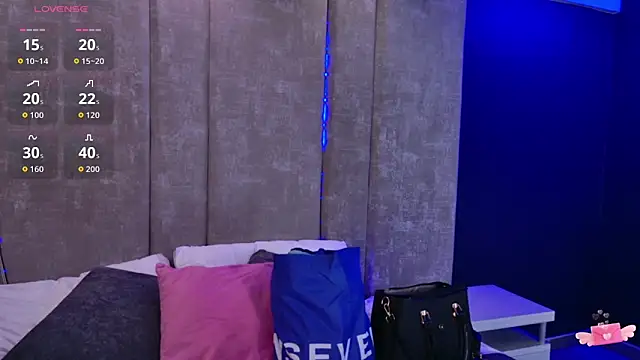 Snapshot of GiselOrtiz chatting on November 28, 2025, 10:18 am GiselOrtiz online show from November 28, 2025, 10:18 am