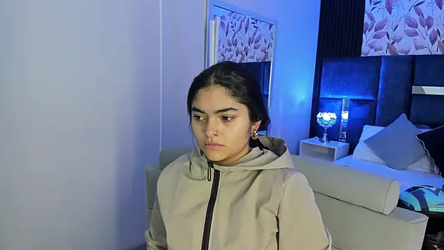 Snapshot of GiselOrtiz chatting on December 2, 2025, 10:31 am GiselOrtiz online show from December 2, 2025, 10:31 am